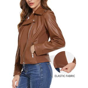 Blouson de motard en cuir véritable pour femme, coupe ajustée, style motard, avec poches zippées, en vente - Product Image 4