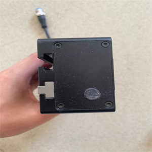 Pince de rail ZIMMER GEH6060IL-03-B à rainure en V, précision de nivellement, guide linéaire en acier inoxydable 304 - Product Image 1