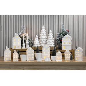 Figurine Desa Natal Keramik Putih Berongga Terbaru Berkualitas Tinggi Dengan Lampu LED di Dalamnya - Product Image 3