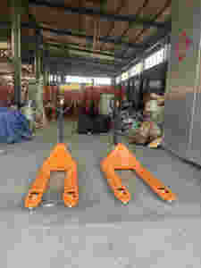 معدات نمط جديد 2/5Ton مضخة هيدروليكية/مع عجلات مطاطية أساسية من الألومنيوم عالية الجودة رافعة شوكية يدوية - Product Image 5