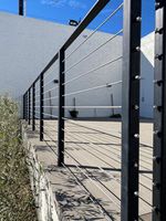 Tube de balustrade de balcon extérieur en acier inoxydable de haute qualité de 42 pouces avec câble