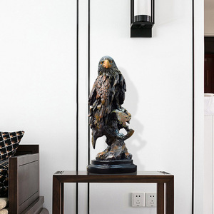 Escultura Decorativa <span class=keywords><strong>de</strong></span> Cabeza <span class=keywords><strong>de</strong></span> Águila en Resina Hecha a Mano y Ecológica - Diseño Antiguo Americano para Decoración <span class=keywords><strong>de</strong></span> Pascua, Hogar y Librería - Product Image 4