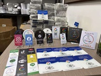 Présentoir en Acrylique France Carte Google NFC pour Restaurant, Café, Hôtel, Bar, Salon - Vente en Gros, Prix Dégressif