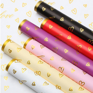 Papel de Regalo Impermeable con Diseño de Corazón y Borde Dorado para Floristas y Empaquetado de Regalos, Venta al Por Mayor - Product Image 5