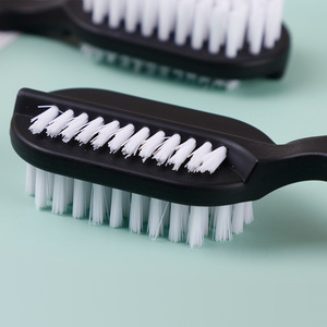 Brosse de nettoyage des ongles, poils en nylon, plastique noir, pour le soin des ongles et l'usage quotidien - Product Image 1