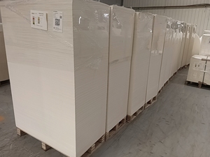 Feuille de carton enduit PE de qualité alimentaire avec logo personnalisé, simple ou double couche, en carton sulfurisé pour emballage de gobelets, revêtement ciré - Product Image 3