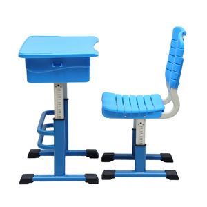 Conjunto de Escritorio y Silla Escolar Lin Ying 600x400x660-780mm, Altura Ajustable para Estudiantes, Estilo Moderno Minimalista - Product Image 1