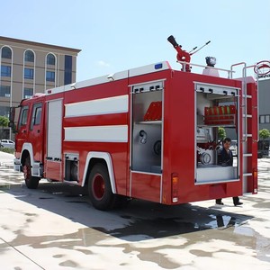 <span class=keywords><strong>Camion</strong></span> <span class=keywords><strong>de</strong></span> pompiers SINOTRUK HOWO 4x2 8000 litres avec pompe CB10/60, prix usine, <span class=keywords><strong>camion</strong></span> <span class=keywords><strong>de</strong></span> pompiers diesel, sauvetage - Product Image 6