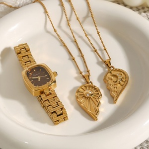 Tendencias 2025: Collar Moderno y Único para Parejas, Diseño de Corazón, en Acero Inoxidable 316L con Baño de Oro de 18K, Anti-deslustre - Product Image 4
