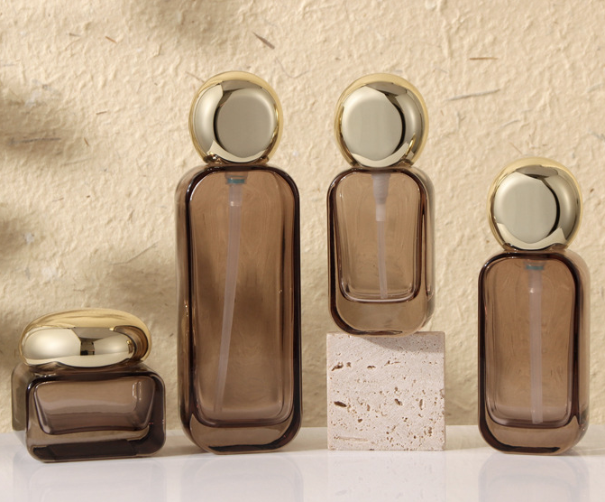 luxurious bigger cosmetic packaging bottles