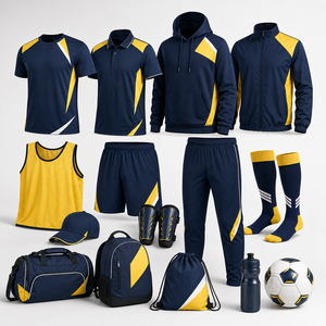 Idées de sacs promotionnels pour événements sportifs avec t-shirt personnalisé, bouteille d'eau, short, gants, ballon de football et équipement d'entraînement - Product Image 1