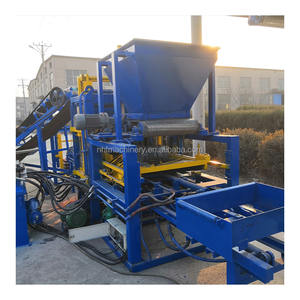 Línea de Producción de Ladrillos QT4-15S, Máquina de Ladrillos de Hormigón Equipada con Mezcladora JS500/Cinta Transportadora, Adquisición Integral - Product Image 3