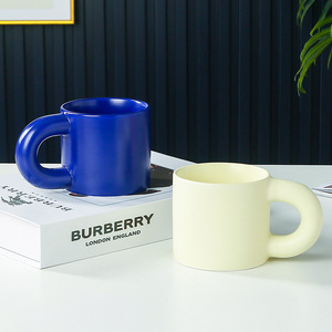 Taza de cerámica Chubby de 301-400 ml, diseño minimalista, serigrafía, para regalo - Product Image 4