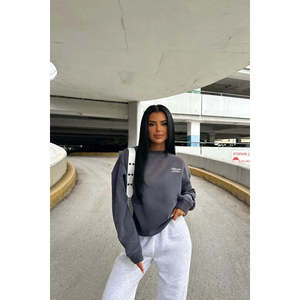 Sudadera con Capucha Gris para Mujer, con Diseño de Estampado en Relieve, Estilo Hip Hop Diario, Material de Seda con Cierre para Invierno - Product Image 3