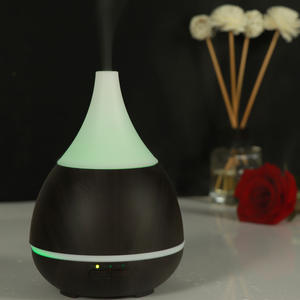 Diffuseur d'aromathérapie ultrasonique à grain de bois, humidificateur de 150 ml avec lumière LED pour la maison et le bureau - Product Image 3