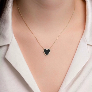 قلادة على شكل قلب مرصعة بالألماس، قلادة صدفية على شكل قلب، سلسلة عظم الترقوة من الصدف اللؤلؤي الأسود، قلادة من الفولاذ المقاوم للصدأ - Product Image 4