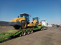 XS103H Rouleau de marque Offre Spéciale de la Chine de poids d'opération de 10.6 tonnes avec la force passionnante de 220/150 KN