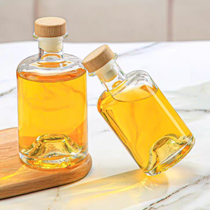 Bouteilles en verre rondes à fond concave de 500 ml, très demandées pour l'exportation, <span class=keywords><strong>prix</strong></span> de la vodka, spiritueux et boissons alcoolisées, whiskies mélangés - Product Image 1