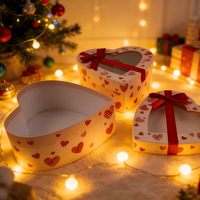 Boîte cadeau en papier d'art écologique, recyclable, portable, en gros, personnalisée, en forme de cœur, avec couvercle à fenêtre, sac de shopping, Saint-Valentin
