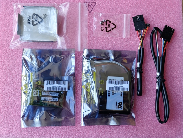 CacheVault Kit Broadcom CVM02 8G Supercap for 9361-8i SAS3108 RAID Controller Module