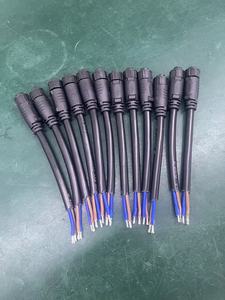 M12 2-Pin mit 10 cm Kabel, 2x1,5mm² 10A 12V/24V für Outdoor-Industrie-Stromversorgung und Outdoor-LED-Beleuchtung IP67 - Product Image 3