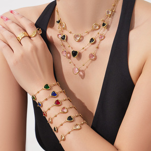 สร้อยข้อมือผู้หญิงสไตล์ยุโรปอเมริกันแบบใหม่ ชุบทอง 18K ประดับด้วยหินแก้วหลากสี ชุดเครื่องประดับสแตนเลส - Product Image 1