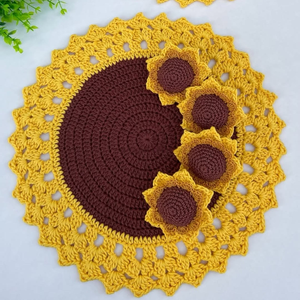 Supersky - Oferta Especial: Posavasos de Girasoles Hechos a Mano con Ganchillo, Tamaño y Color Personalizables, Resistentes al Calor, con Porta Servilletas - Product Image 1