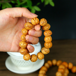 สร้อยข้อมือวอลนัทธรรมชาติ ลูกปัดขนาด 12 มม. ลูกประคำสำหรับสวดมนต์และการสวมใส่ประจำวัน - Product Image 4