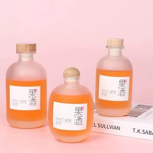 Nuove Bottiglie in Vetro Smerigliato Sferiche da 250ml e 500ml con Tappo in Sughero, Design Accattivante - Product Image 5