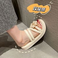 Summer Joker Net Red pour Pantoufles pour Femmes New Korean Family Daisy Bathroom Beach Shoes Non-Slip Floral Design