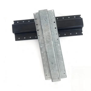 Стойка для забора из оцинкованной стали U-образного профиля Postal Master, высококачественная металлическая опора для деревянных дверей и фермерских ограждений - Product Image 1