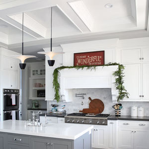 Lámpara de Araña de Acrílico de Diseño Personalizada para Hotel, Villa o Club de Alta Gama - Product Image 4