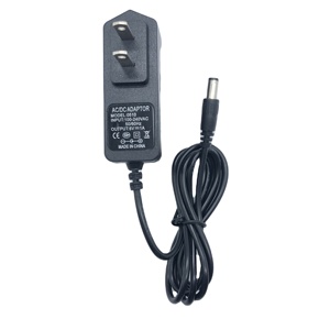 Caricabatteria <span class=keywords><strong>al</strong></span> <span class=keywords><strong>litio</strong></span> 5 v1a 5 v1a luce di svolta intelligente <span class=keywords><strong>batteria</strong></span> <span class=keywords><strong>al</strong></span> <span class=keywords><strong>litio</strong></span> <span class=keywords><strong>ricarica</strong></span> lampada 5V che cambia <span class=keywords><strong>batteria</strong></span> <span class=keywords><strong>ricarica</strong></span> lampada da tavolo ch - Product Image 1