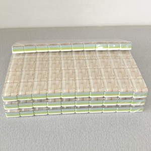 <span class=keywords><strong>Jeu</strong></span> <span class=keywords><strong>de</strong></span> Mahjong Américain Premium en Bambou à 4 Couches avec 160 Tuiles Acryliques Jaune Clair Personnalisées, Écologique, pour l'Enseignement en Intérieur - Product Image 1