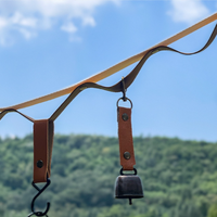 Campanello da campeggio in metallo con fibbia integrata in pelle PU, campanello per orsi con funzione di riduzione del rumore per uomo e donna