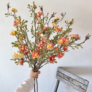 Bouquet de chrysanthèmes artificiels Yasunobu, orange, rouge, marron, blanc, en soie, décoration d'automne, décoration de table de salon - Product Image 4