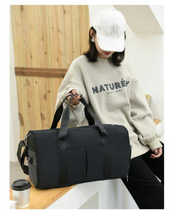 Bolsa de Viaje y Yoga de Nailon de Gran Capacidad con Compartimento para Zapatos, Diseño Personalizado, Nueva Moda, 20-35L, Unisex - Product Image 4