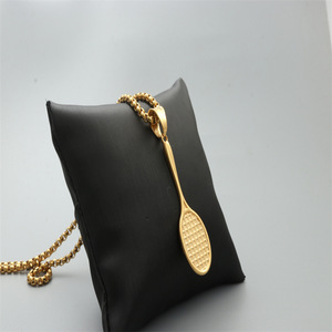 Collar con Colgante de Raqueta de Tenis, Cadena de Acero Inoxidable en Oro y Plata, Joyería Unisex para Regalo - Product Image 2