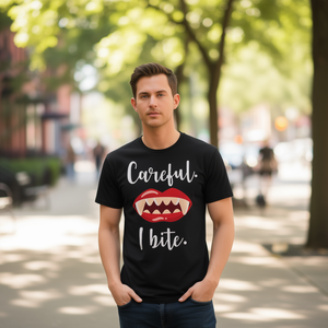 Simpatica maglietta promozionale con grafica 'Caution I Bite' - Product Image 3