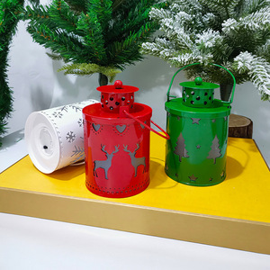 Nouvelle lanterne de Noël durable en fer forgé de style Art déco, motif flocon de neige rouge/<span class=keywords><strong>vert</strong></span>/blanc, LED, cadeau de Noël - Product Image 4