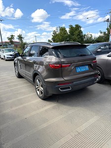 SUV Zotye T700 d'occasion, 1.8T essence, automatique, traction avant, 5 places, véhicule utilitaire sport compact - Product Image 4