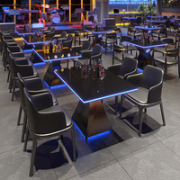 Mobilier commercial table basse avec chaise pour bar live house table à manger en métal avec chaise personnalisé club led table lumineuse