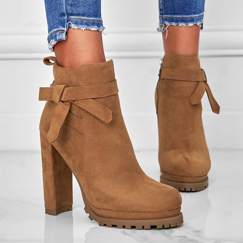 สีน้ำตาล (ขนาด US)