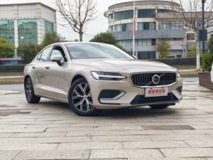 รถยนต์<span class=keywords><strong>มือ</strong></span><span class=keywords><strong>สอง</strong></span> <span class=keywords><strong>Volvo</strong></span> <span class=keywords><strong>S60</strong></span> ปี 2022 รุ่น B4 Inscription Luxury กำลัง 197 แรงม้า พร้อมระบบ 48V - Product Image 3