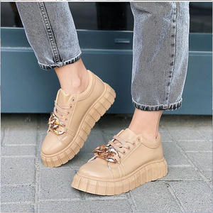 Chaussures fantaisie en toile pour femmes, chaussures de marche confortables avec chaîne, style tendance pour dames - Product Image 5