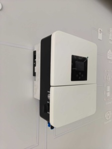 Onduleur hybride Deye 220V monophasé 3kW 3.6kW 5kW 6kW, étanche IP65 pour solution de stockage solaire résidentiel - Product Image 6