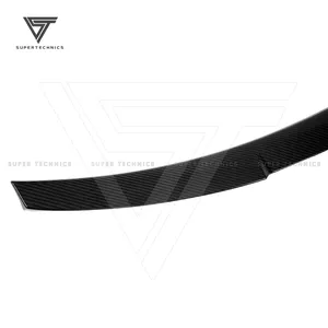 M4 Style Dry Carbon Fiber Rear Spoiler For BMW 4 Series G82 M4 2021