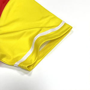 เสื้อเบสบอล OEM เสื้อเบสบอลเยาวชนสีแดงพิมพ์ลายด้วยความร้อนพิมพ์แบบระเหิดตามสั่ง - Product Image 6