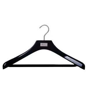 Appendiabiti singolo di lusso personalizzato in legno di faggio marrone, resistente, con spalle larghe, per guardaroba <span class=keywords><strong>da</strong></span> <span class=keywords><strong>uomo</strong></span>, supermercati e negozi di abbigliamento - Product Image 1