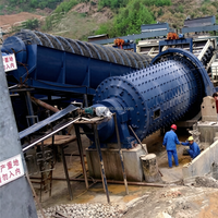 Broyeur à boulets robuste de 100 TPH pour l'extraction d'or, machine de broyage continu à humide pour le circuit de broyage de minerai d'or rocheux, solution clé en main